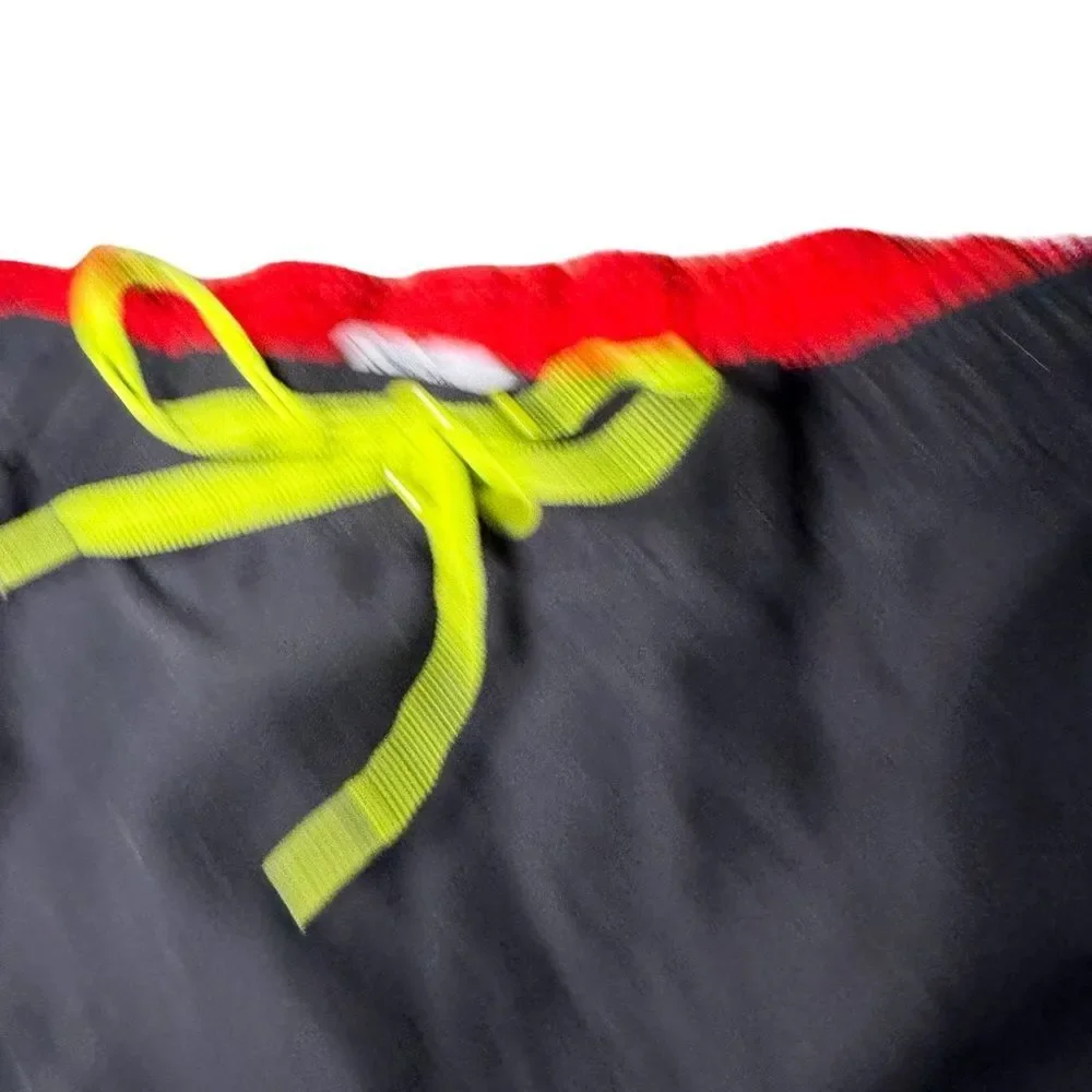 NIKE SWIM TRUNKS MEN’S XL RED BLACK NETTED Hydra Void Sheds Water